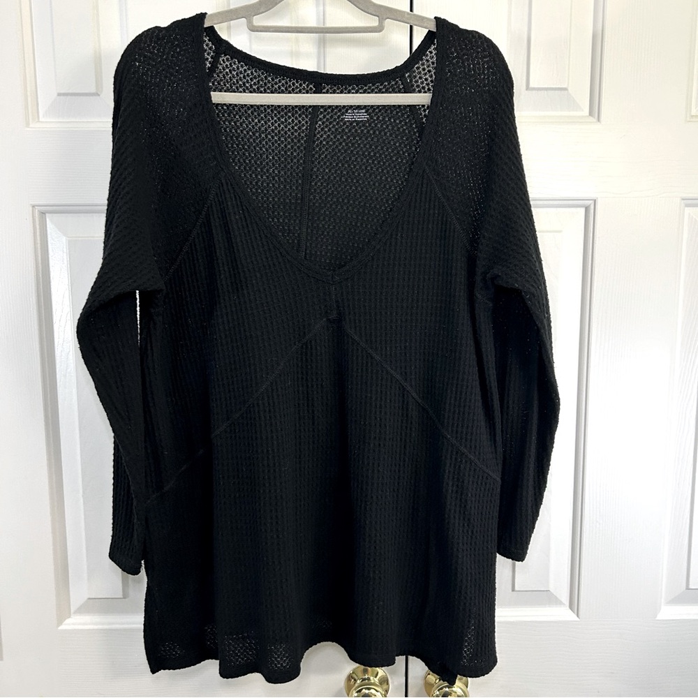 American Eagle Waffle Knit Thermal Long Sleeve Deep Scoop V-Neck Black Top Sz XL